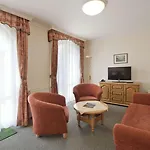 Rosa 3*