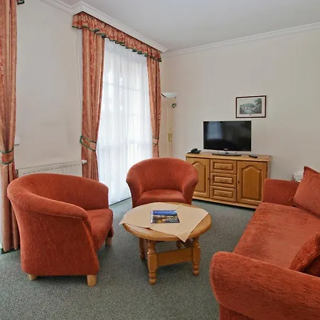 Rosa Guest house 3*